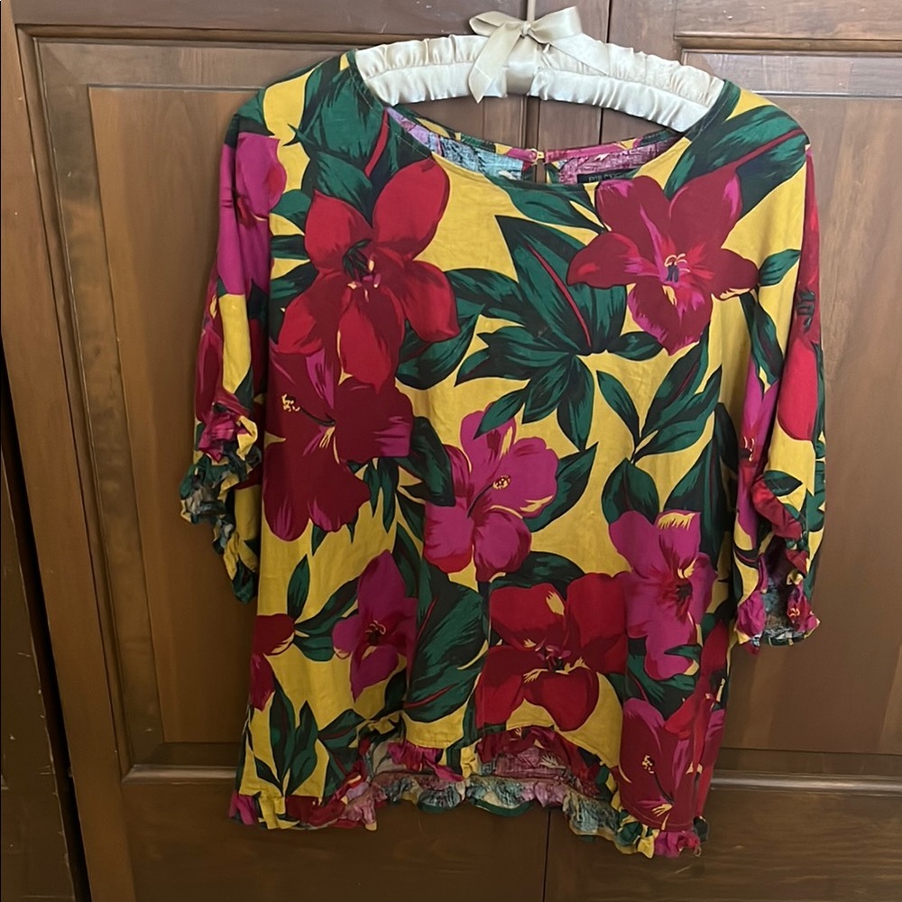 Red and Yellow 3/4 Sleeve Boxy Blouse
